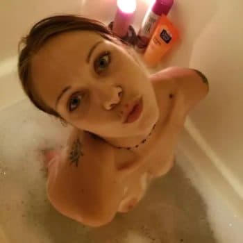 Kaylie - Cougare à Tschappina Profil de Kaylie, 53 ans, Cougare à Tschappina (Grisons)